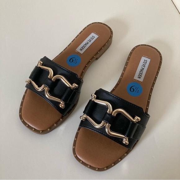 Steve Madden Shoes - Steve Madden Black Alita Sandals size 6.5